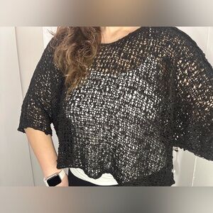 Lost River Clothing Open-Knit Poncho in Black